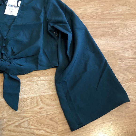 Forever 21 teal cropped blouse - Picture 3 of 4
